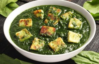 Palak Paneer Recipe – Delicious Spinach Cottage Cheese Recipe in Punjabi Style
