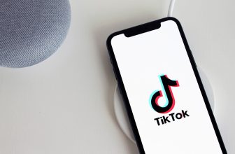 TikTok Marketing: 5 Ways to Style Your Fashion Brand