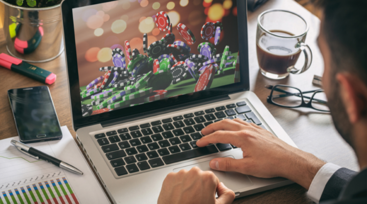 Risks of Online Gambling