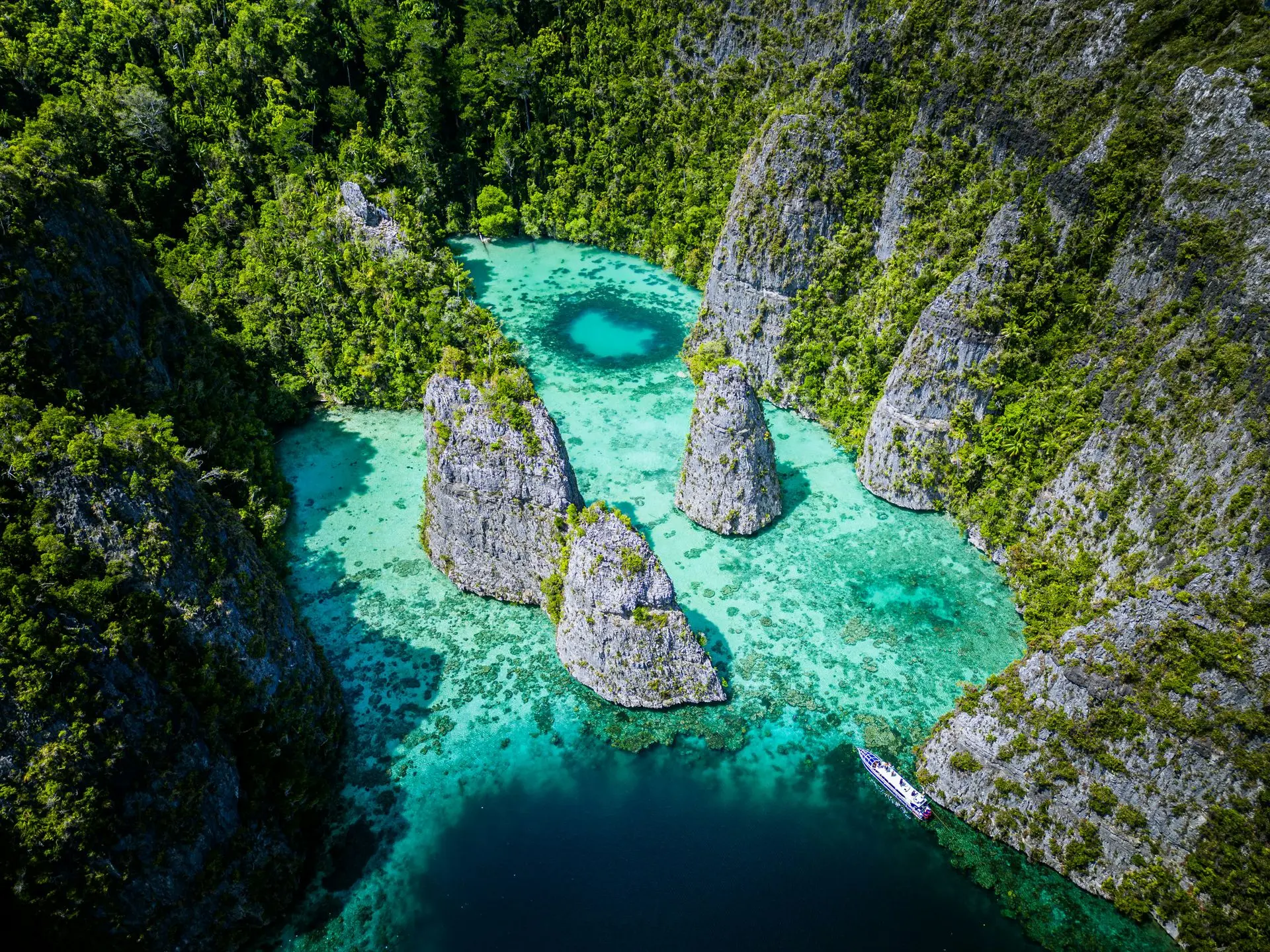Exploring the Beauty of Misool